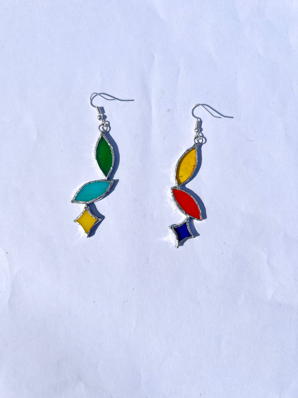 Star & Leaf Contrast Earrings – Bold Stained Glass with Shiny Accent