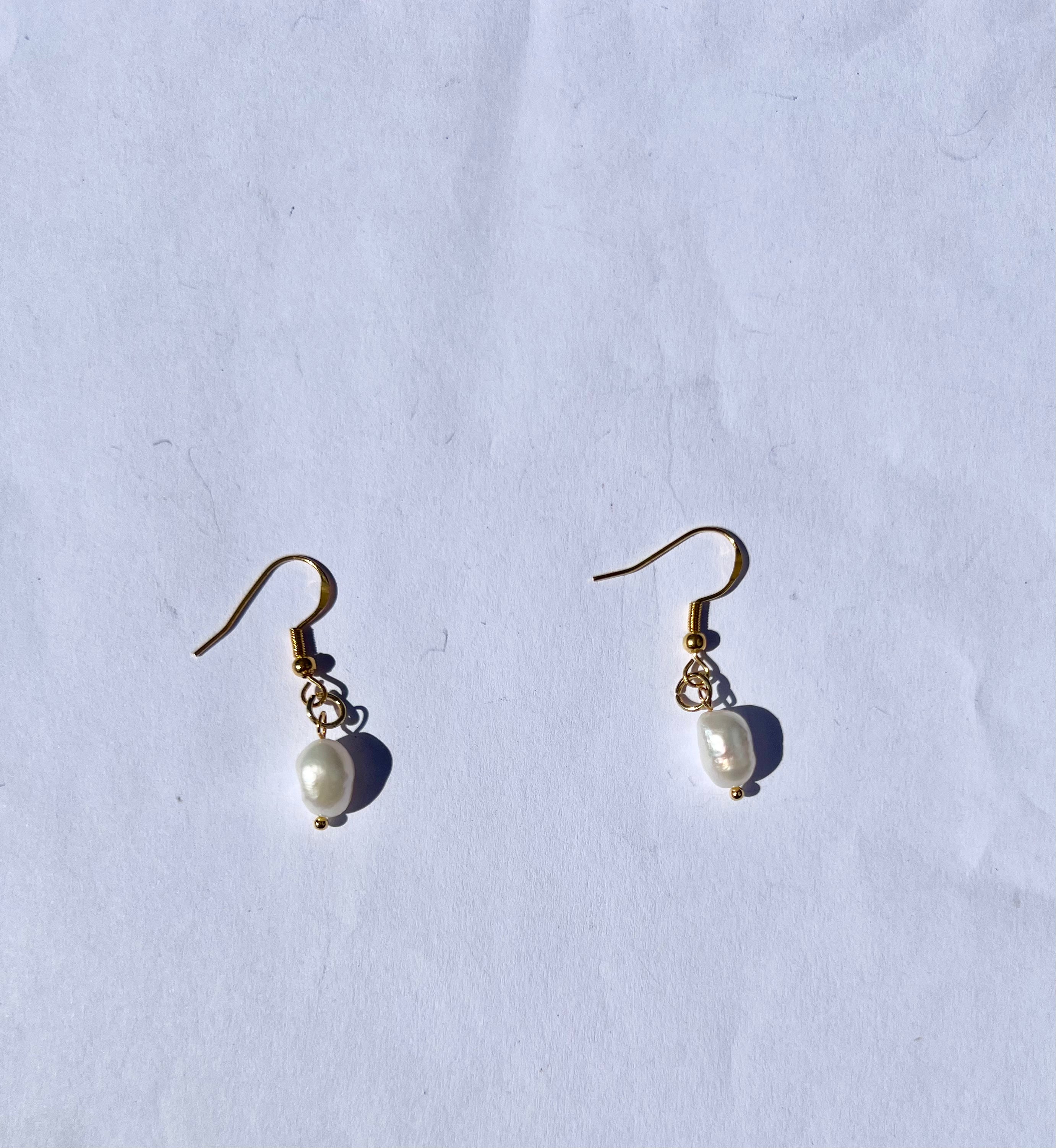 Golden Hook Freshwater Natural Pearl Earrings – Simple Handmade Luxury