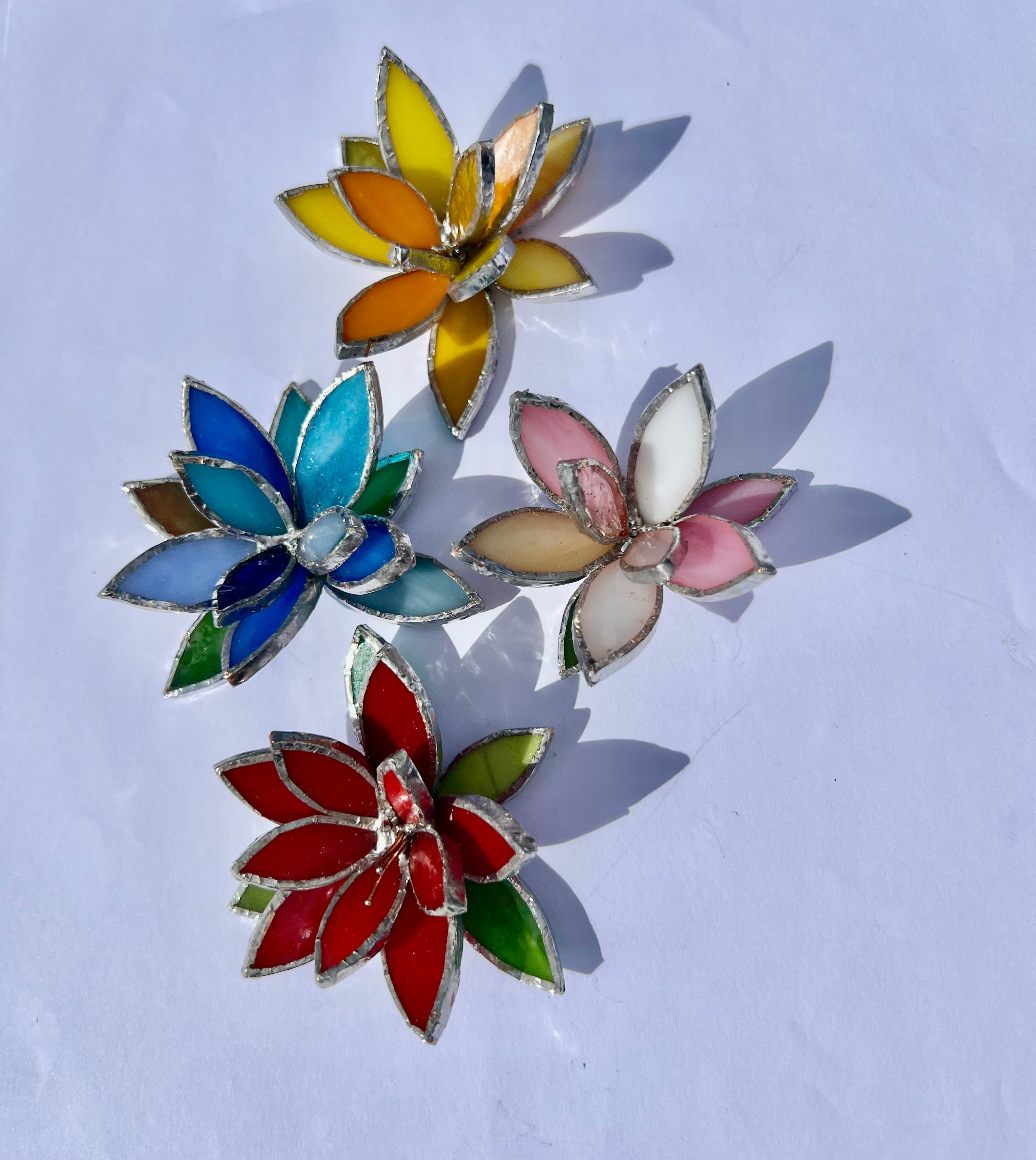 Blooming Light – Handcrafted 3D Stained Glass Flowers for Planters